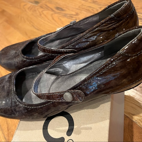 Ecco Mary Jane Grey Swirl Patent Leather Flats - size 39 EU - Picture 6 of 10